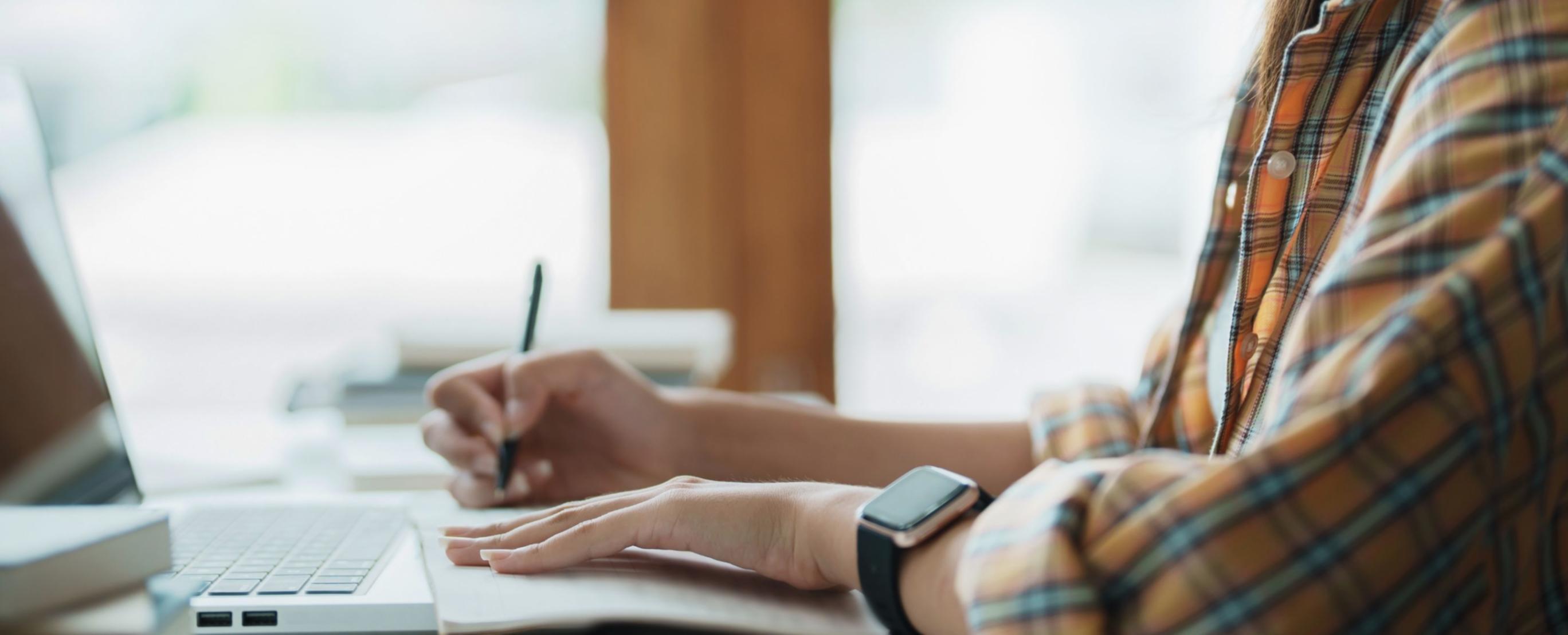 Code-Beispiele und technische Implementierung